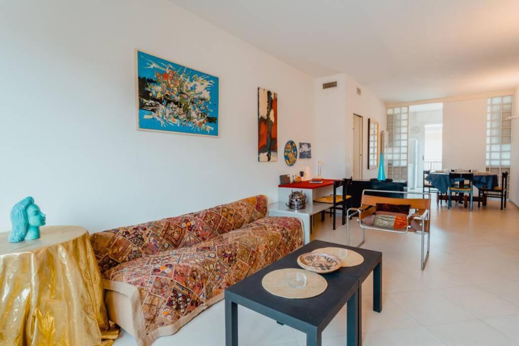 Grand Central Ventimiglia - Wifi & Parking Exterior photo